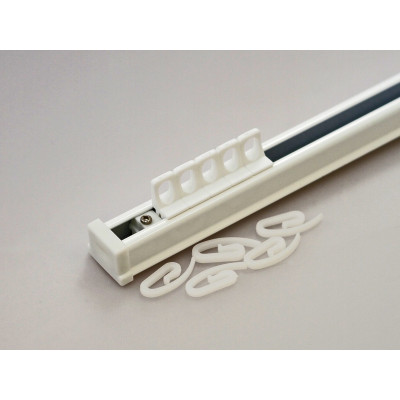 Bėgelis užuolaidoms baltas